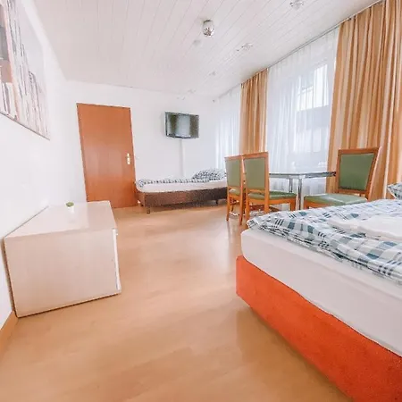 Gemutliche 2 Monteurwohnung In Stadt Mitte *